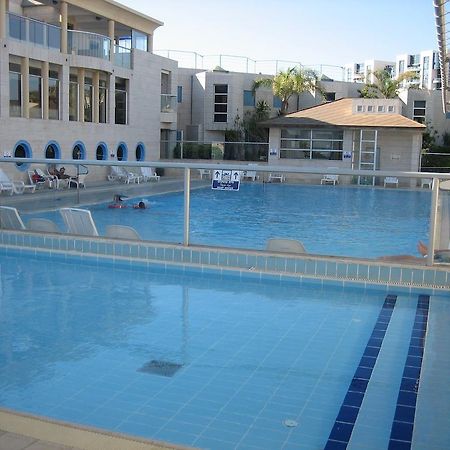 Michelle Suites Herzelia Pituach Экстерьер фото