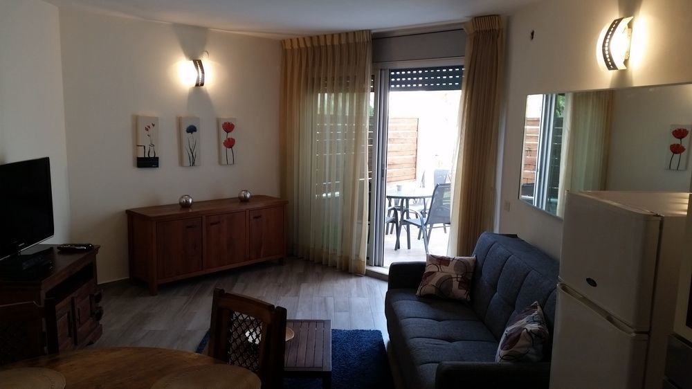Michelle Suites Herzelia Pituach Экстерьер фото